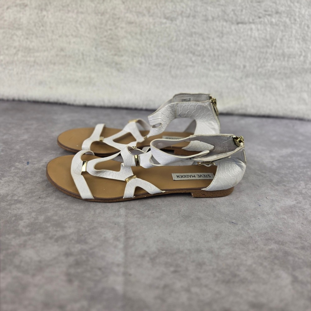Steve Madden Comly White Snakeskin Gladiator Flat Sandals Gold Accents 7B